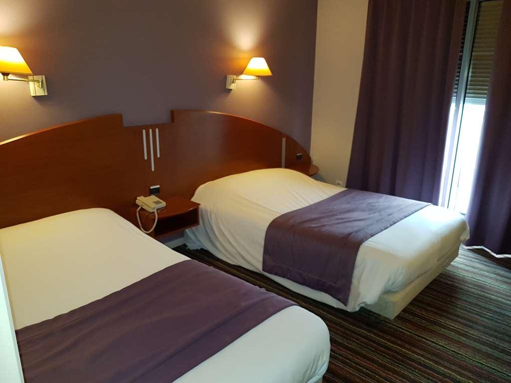 Kyriad Bourg En Bresse Room photo